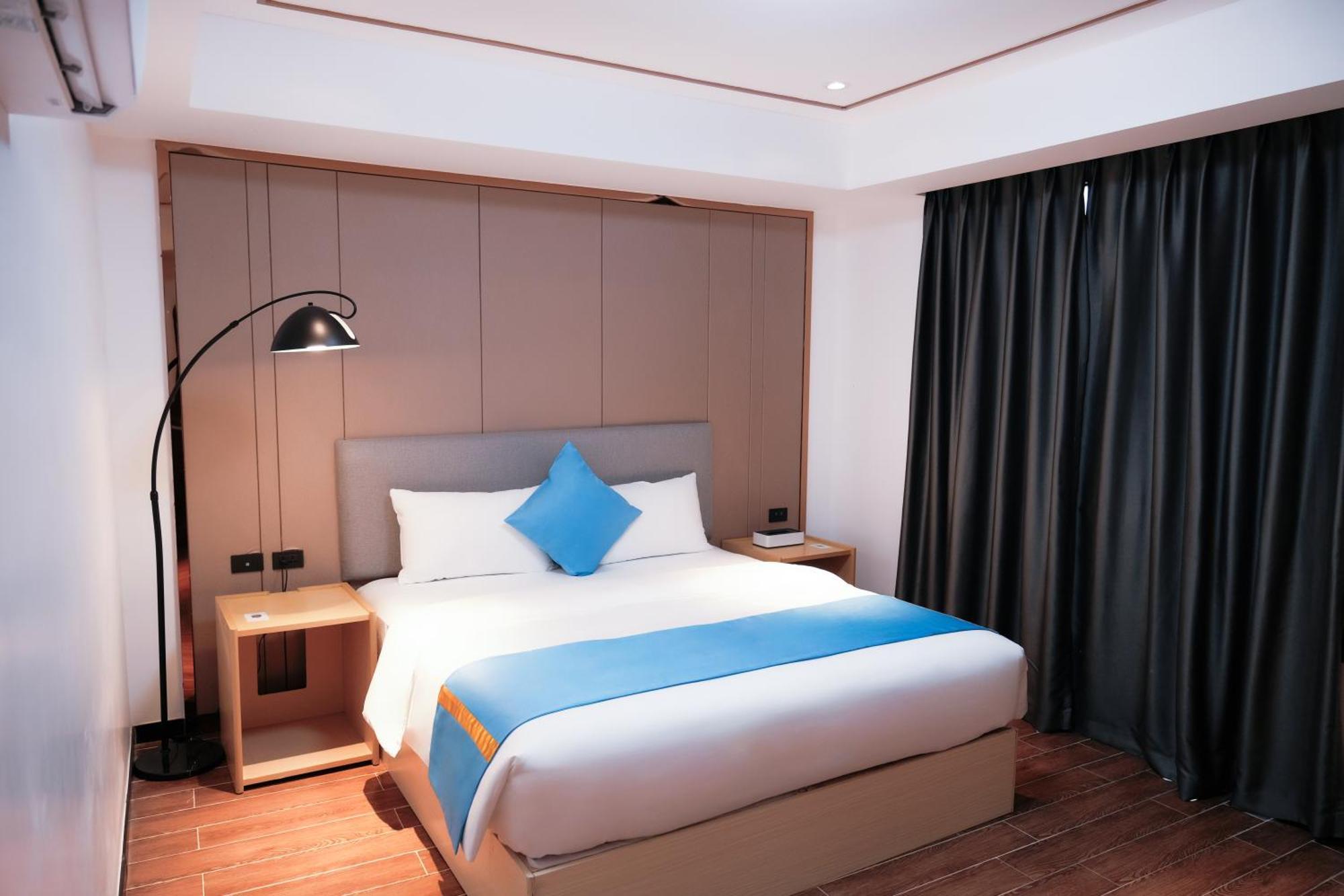 Paranaque City Golden Seagulls Hotel מראה חיצוני תמונה