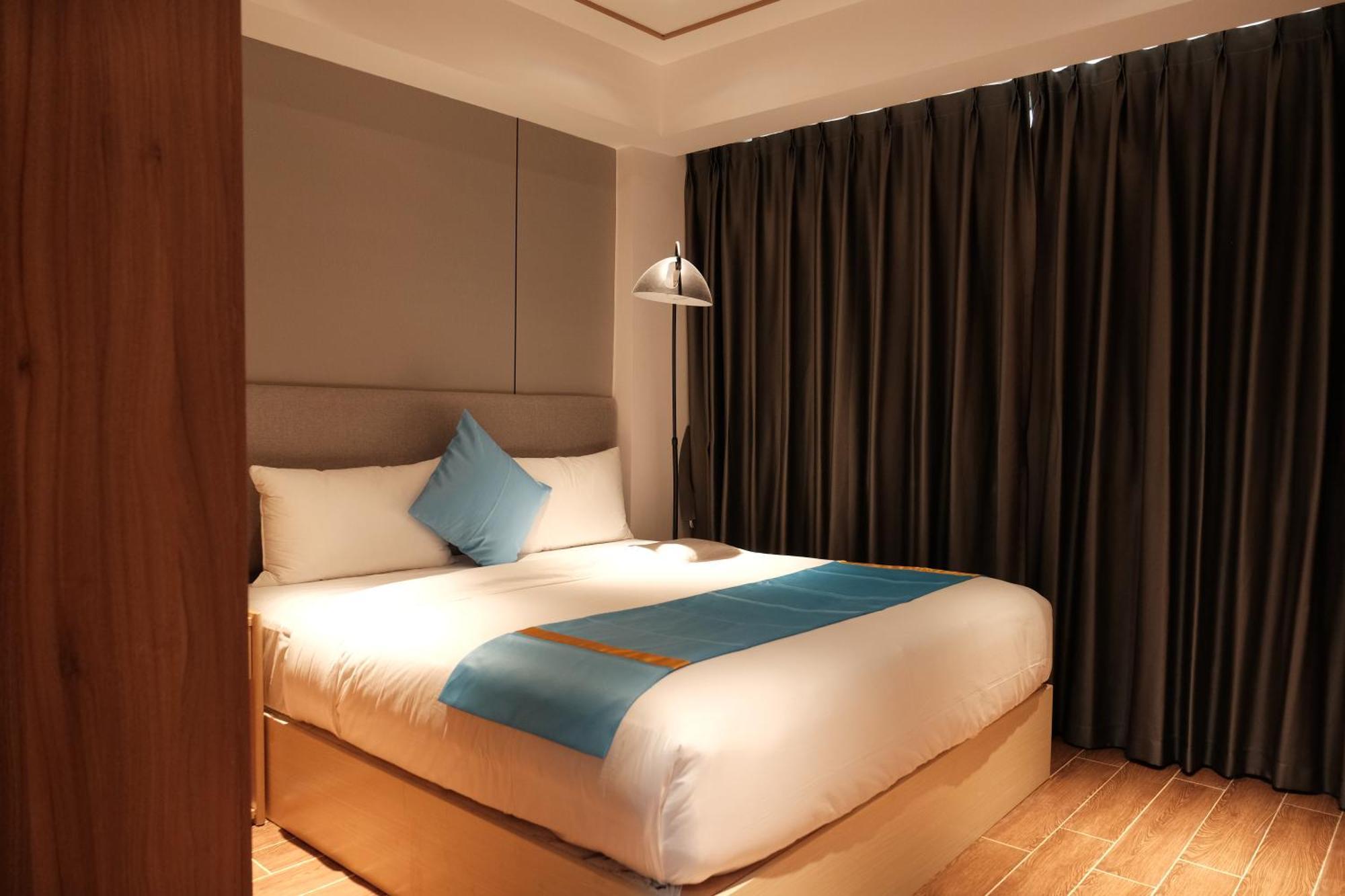 Paranaque City Golden Seagulls Hotel מראה חיצוני תמונה